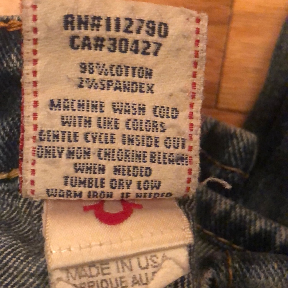 True Religion Jeans. Size 28 - Picture 6 of 6